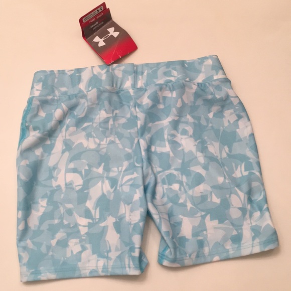 Under Armour women's heat gear UA Shorts - Picture 4 of 5